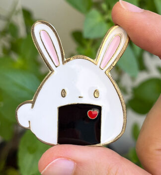Pin Coelho Onigiri (Broche)